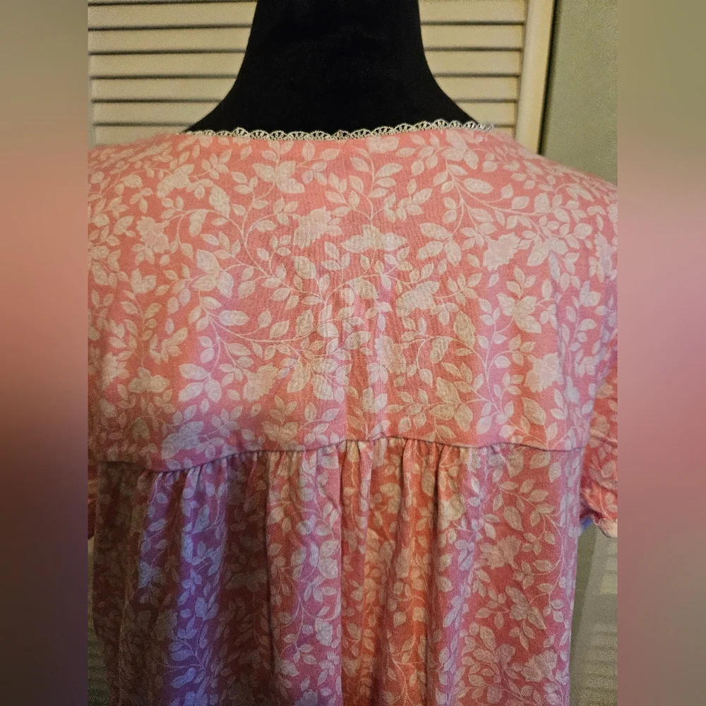 Pink Floral 100% Cotton Woman's Nightgown. - Picture 7 of 11
